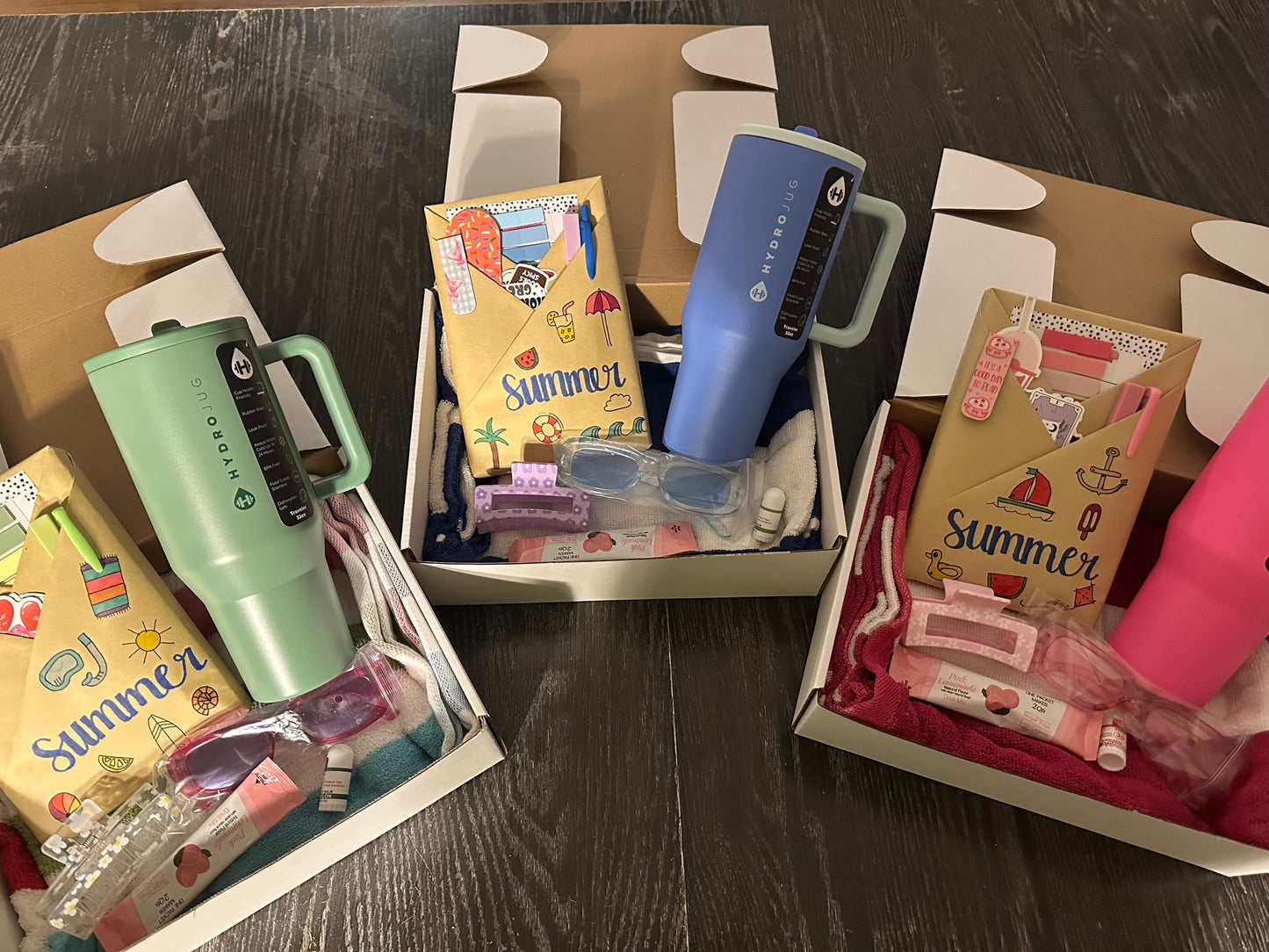SUMMER THEMED BOX SET