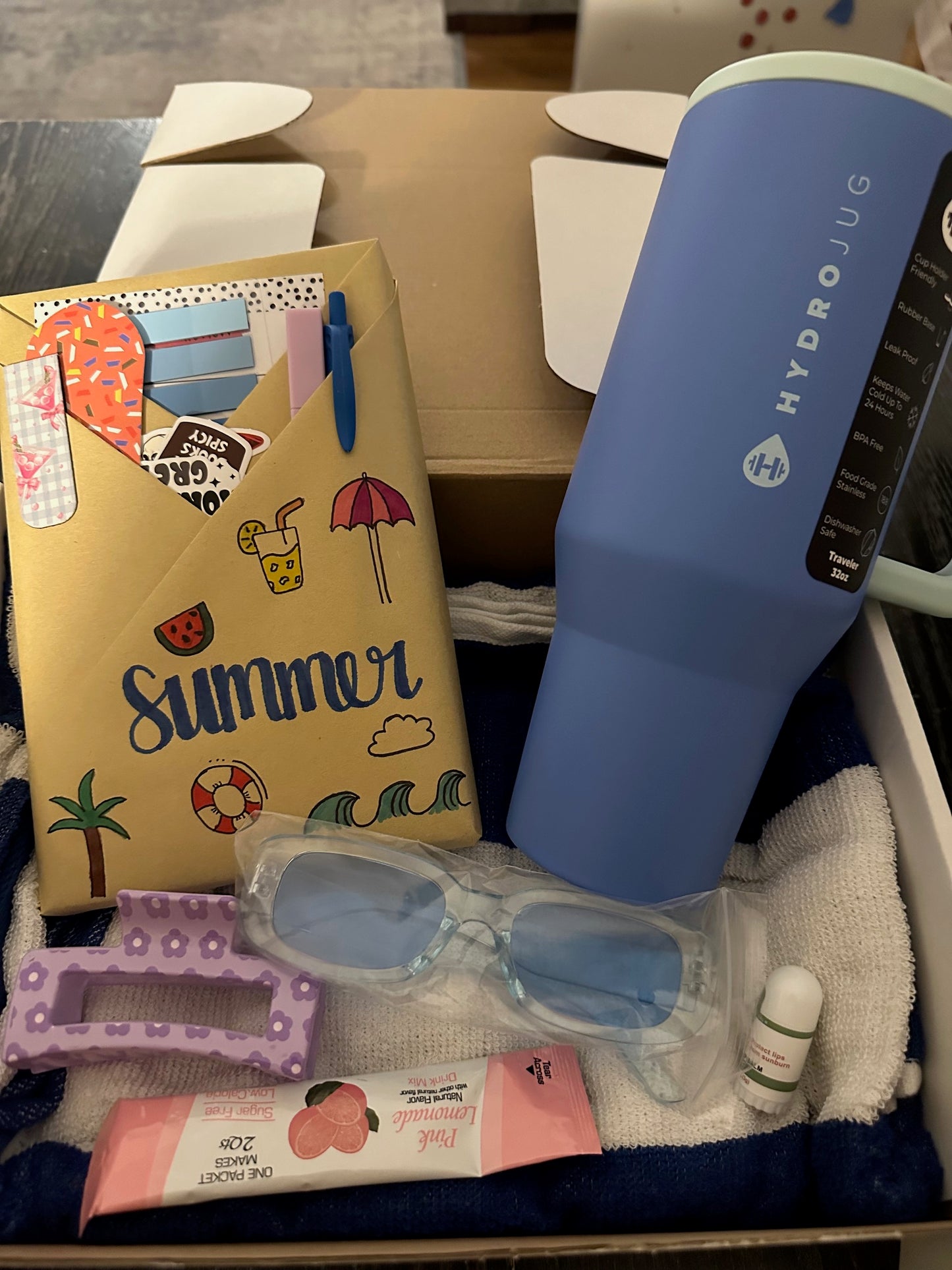 SUMMER THEMED BOX SET