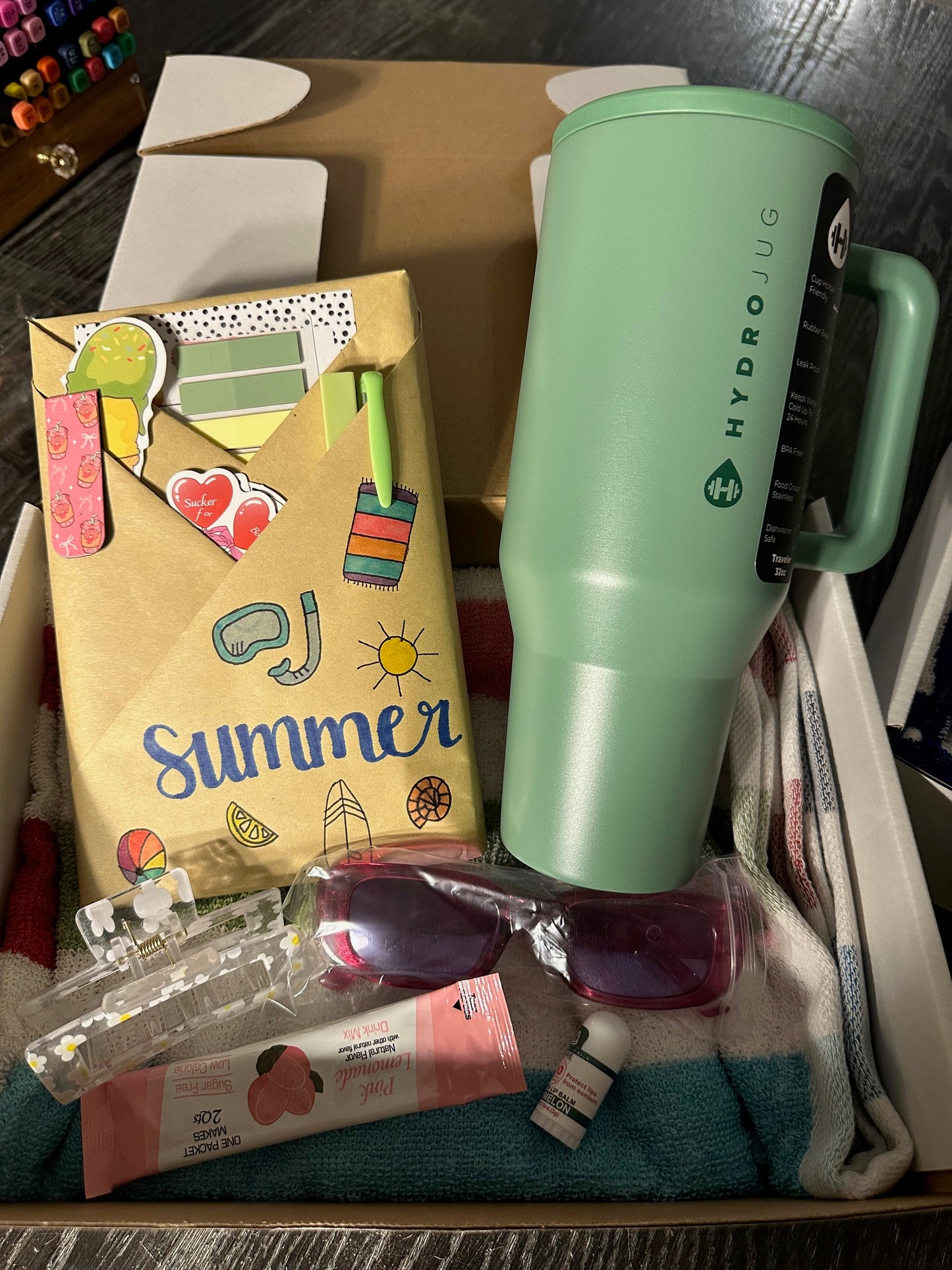 SUMMER THEMED BOX SET